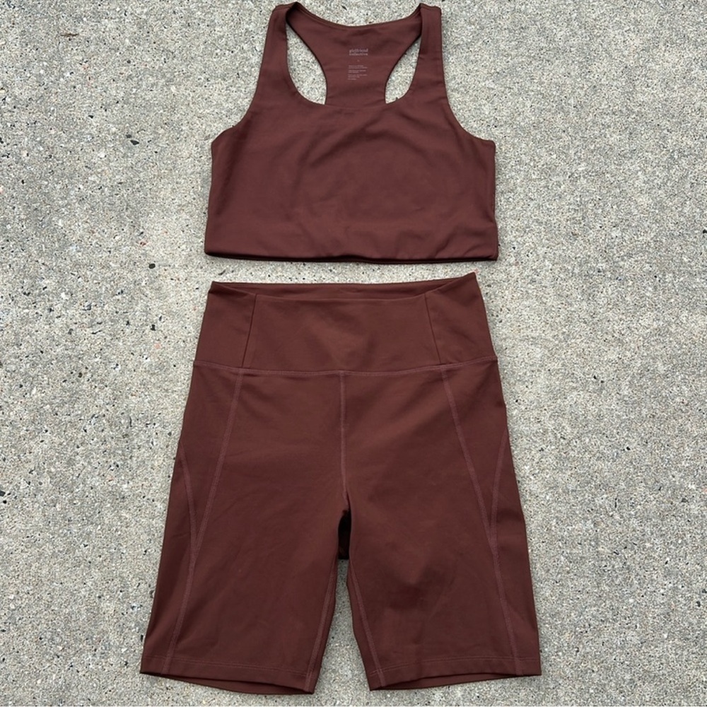 Girlfriend Collective coordinates set
